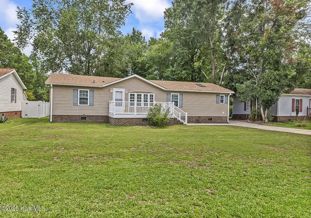 Photo 2 of Single family home for sale at 1075 Clubview Ln Sw, Carolina Shores, NC 28467 | MLS# 100595169 | Listing updated on 2026-09-18
