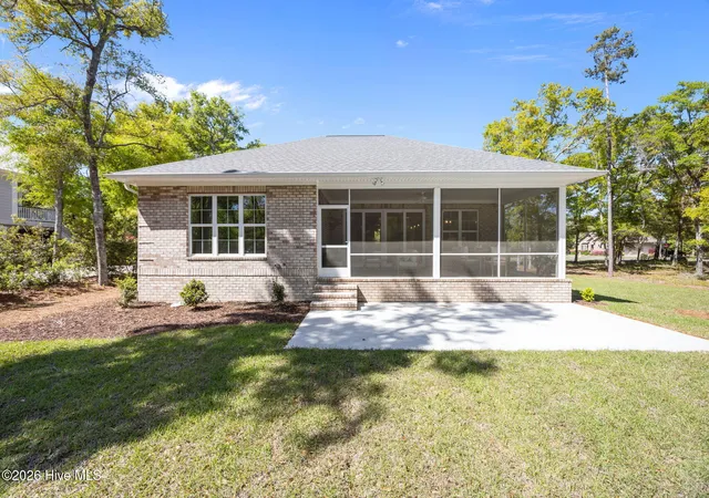 Photo 3 of Single family home for sale at 1997 Redfish Run Sw, Supply, NC 28462 | MLS# 100558797 | Listing updated on 2026-10-04