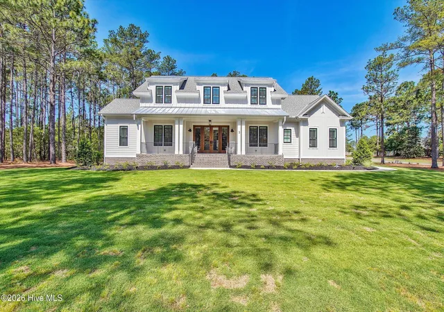 Photo 1 of Single family home for sale at 3 Ridgeland St, Pinehurst, NC 28374 | MLS# 100577074 | Listing updated on 2026-06-01