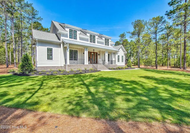 Photo 3 of Single family home for sale at 3 Ridgeland St, Pinehurst, NC 28374 | MLS# 100577074 | Listing updated on 2026-06-01
