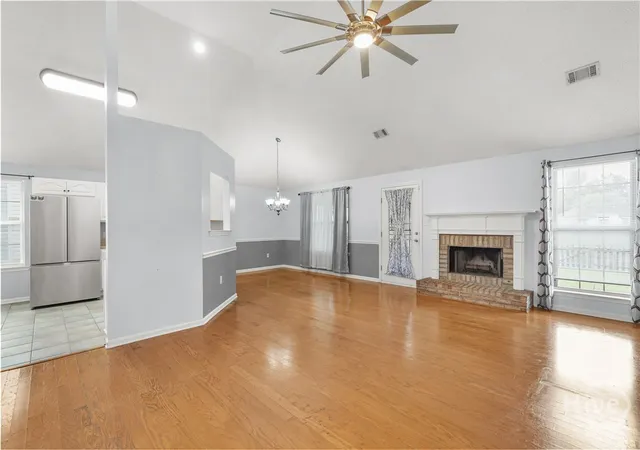 Photo 4 of Single family home for sale at 119 Meadowside Ln, Savannah, GA 31405 | MLS# SA353102 | Listing updated on 2026-10-27