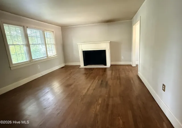 Listing Photo 2 - Condo for sale in building located at 305 Jennings Ave, Greenwood, SC 29649 - Unit #305 & 307