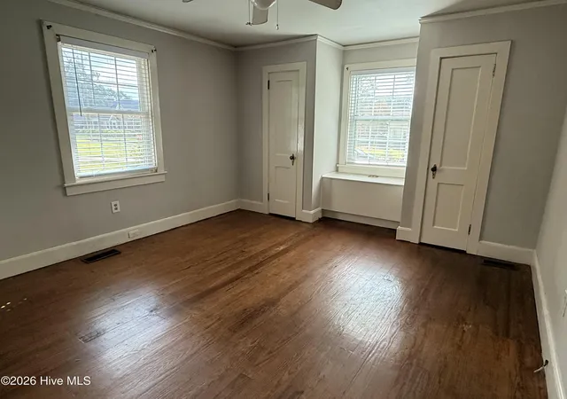 Photo 5 of Multi family home for sale at 305 Jennings Ave #305 & 307, Greenwood, SC 29649 | MLS# 100600074 | Listing updated on 2026-08-31