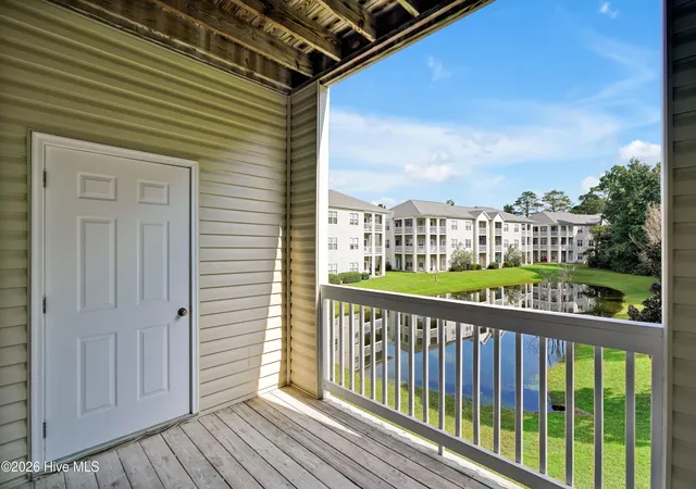 Listing Photo 5 - Condo for sale in building located at 4519 Sagedale Dr, Wilmington, NC 28405 - Unit #203