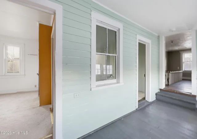 Homes for sale in Hertford, NC | 307 Dobbs St, Hertford, NC 27944 | MLS# 100556285