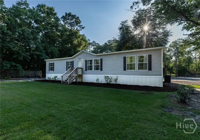 Homes for sale in Guyton, GA | 1208 Nease Rd, Guyton, GA 31312 | MLS# SA350419