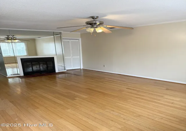 2nd image of 2907 Cedar Creek Rd #E, Greenville, NC 27834 | MLS# 100585713