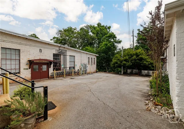 Homes for sale in Athens, GA | 585 White Cir #504, Athens, GA 30605 | MLS# CL355973