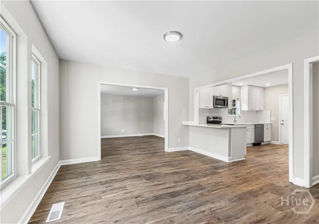 Photo 3 of Single family home for sale at 1312 E 52nd Street, Savannah, GA 31404 | MLS# SA358028 | Listing updated on 2026-09-18
