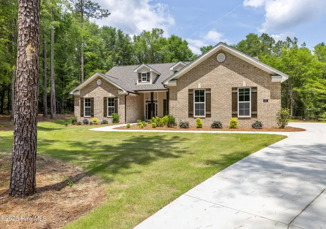 Photo 5 of Single family home for sale at 317 Merrifield Ct, Aiken, SC 29803 | MLS# 98202288 | Listing updated on 2026-09-05