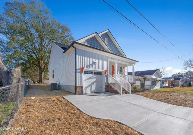 Homes for sale in Fremont, NC | 608 S Goldsboro St, Fremont, NC 27830 | MLS# 100583765