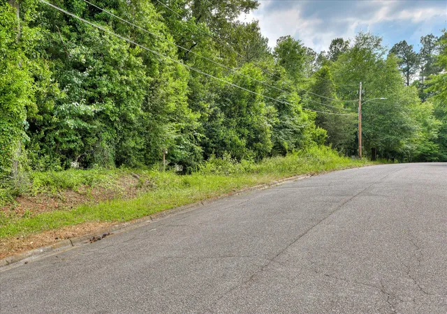 Homes for sale in Augusta, GA | 3084 Westwood Rd, Augusta, GA 30909 | MLS# 98212454