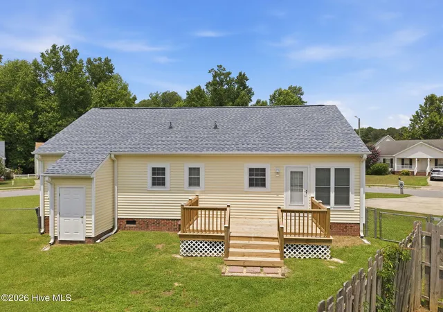 Homes for sale in Winterville, NC | 4409 Surrey Meadows Dr, Winterville, NC 28590 | MLS# 100588100