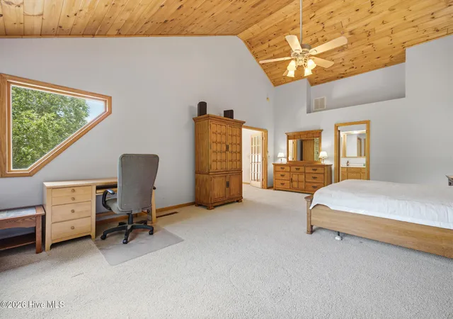 Photo 4 of Single family home for sale at 820 Chimney Ridge Dr, Topton, NC 28781 | MLS# 100582947 | Listing updated on 2026-09-30