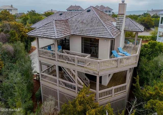 Photo 2 of Single family home for sale at 403 Beach Rd N, Wilmington, NC 28411 | MLS# 100559137 | Listing updated on 2026-10-20