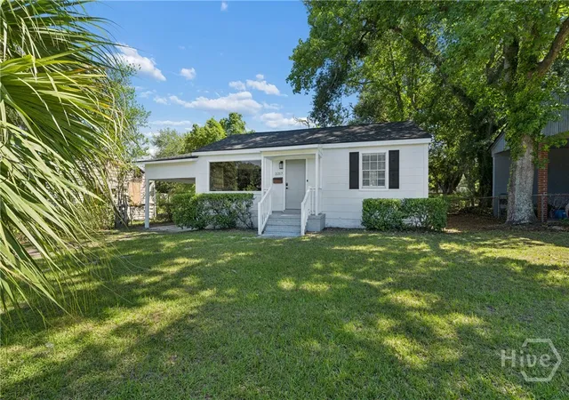 Homes for sale in Savannah, GA | 2217 Beech St, Savannah, GA 31404 | MLS# SA359622