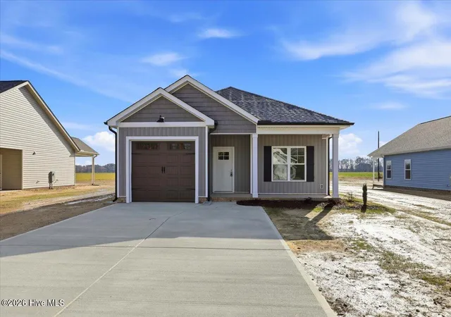 Homes for sale in Fremont, NC | 606 S Vance St, Fremont, NC 27830 | MLS# 100535879