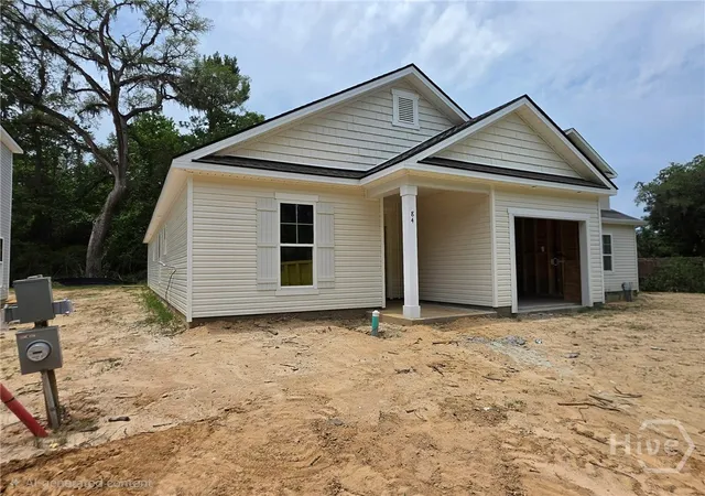 Photo 1 of Single family home for sale at 84 Endicott Dr, Savannah, GA 31419 | MLS# SA353881 | Listing updated on 2026-08-22