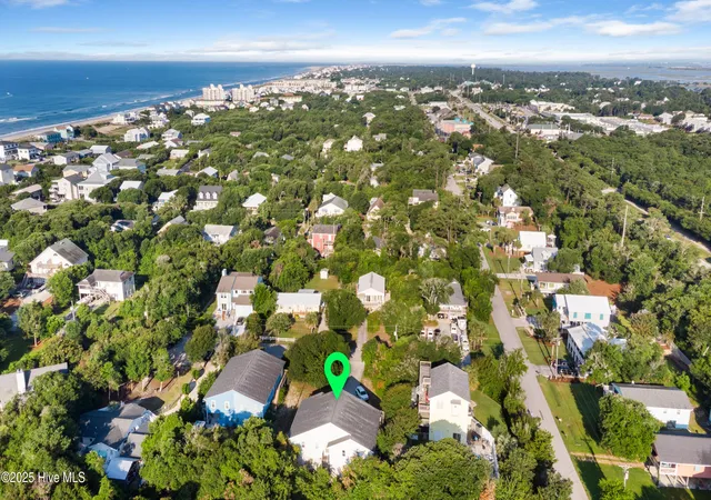 3rd image of 120 Shorerush Dr, Emerald Isle, NC 28594 | MLS# 100517561