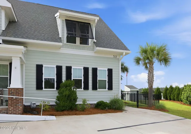 Photo 2 of Townhouse for sale at 513 Turner St, Beaufort, NC 28516 | MLS# 100578219 | Listing updated on 2026-08-27