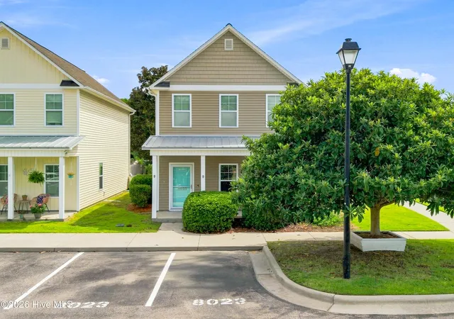 Photo 1 of Single family home for sale at 8023 Sweetgrass Ct, Wilmington, NC 28412 | MLS# 100599613 | Listing updated on 2026-08-31