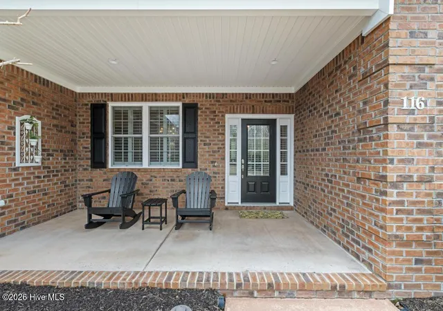 Photo 3 of Single family home for sale at 116 Mansfield Ct, Hampstead, NC 28443 | MLS# 100558511 | Listing updated on 2026-07-21