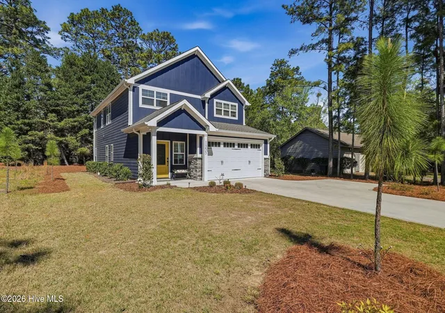 Photo 2 of Single family home for sale at 1355 Monticello Dr, Pinehurst, NC 28374 | MLS# 100567678 | Listing updated on 2026-07-02