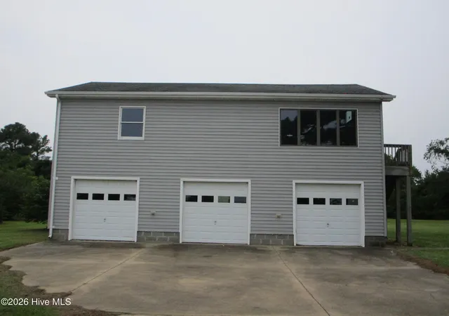 Photo 3 of Single family home for sale at 330 Narrow Shore Rd, Aydlett, NC 27916 | MLS# 100591660 | Listing updated on 2026-10-02