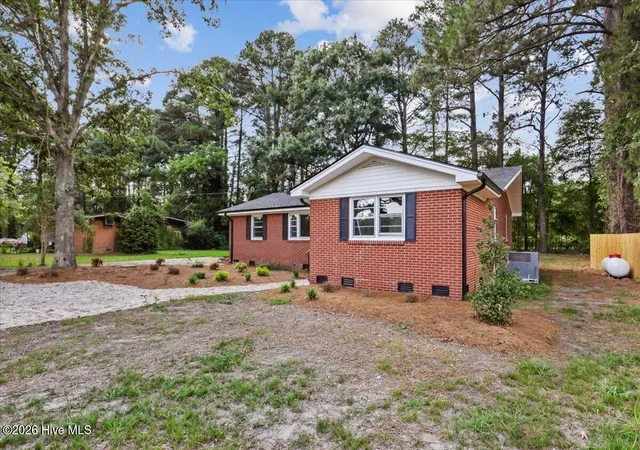 Photo 3 of Single family home for sale at 117 Old Dupree Rd, Smithfield, NC 27577 | MLS# 100594665 | Listing updated on 2026-08-07