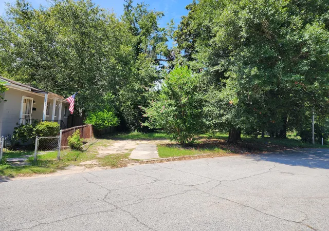 Homes for sale in Augusta, GA | 1551 Holley Str St, Augusta, GA 30901 | MLS# 98224730