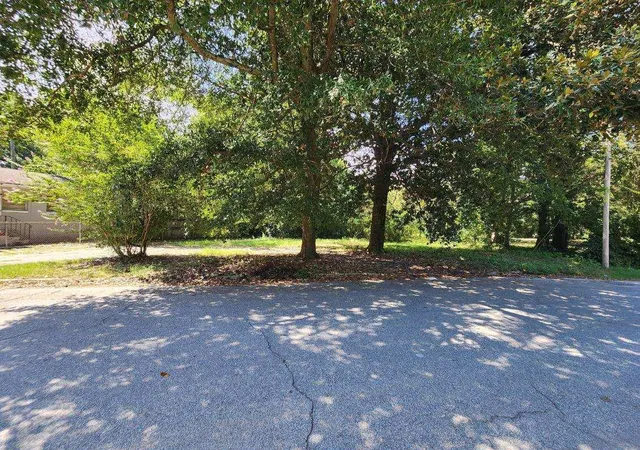 Homes for sale in Augusta, GA | 1551 Holley Str St, Augusta, GA 30901 | MLS# 98224730