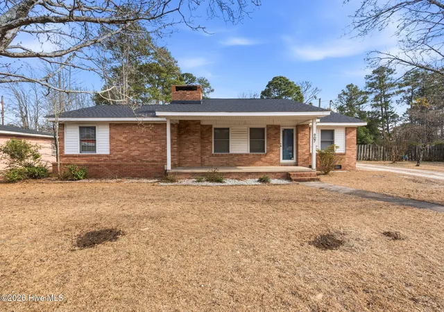 Homes for sale in Rockingham, NC | 907 Thomas St, Rockingham, NC 28379 | MLS# 100557480