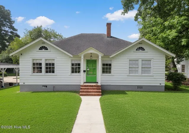 1st image of 204 Jefferson St, Whiteville, NC 28472 | MLS# 100580105