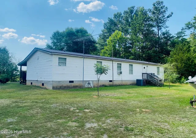 Homes for sale in Eagle Springs, NC | 2537 Alton Rd, Eagle Springs, NC 27242 | MLS# 100585049