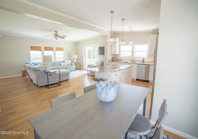 Photo 4 of Single family home for sale at 101 Hamilton Ln, Hubert, NC 28539 | MLS# 100516311 | Listing updated on 2026-06-19
