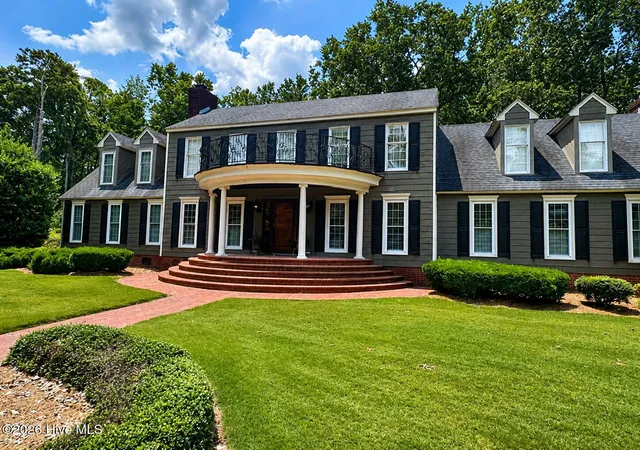 Homes for sale in Ahoskie, NC | 122 Beechwood Rd, Ahoskie, NC 27910 | MLS# 100584388