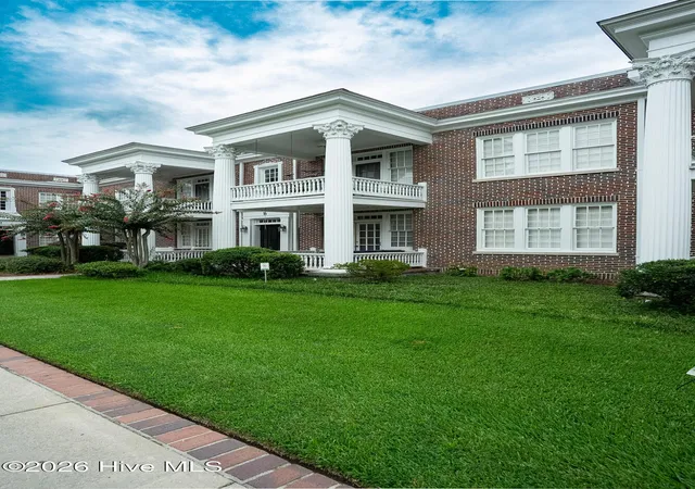 3rd image of 2549 Walton Wy #B1, Augusta, GA 30904 | MLS# 100599818