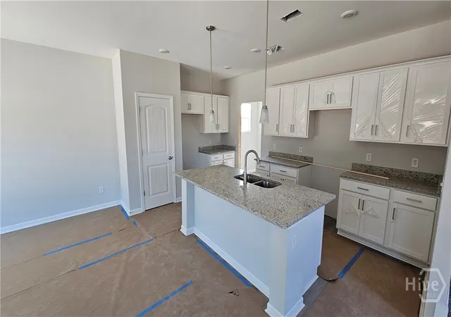 Homes for sale in Savannah, GA | 240 Mage St, Savannah, GA 31302 | MLS# SA351067