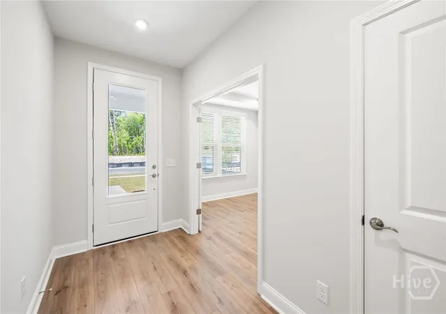 5th image of 328 Pulaski Dr, Richmond Hill, GA 31324 | MLS# SA347887