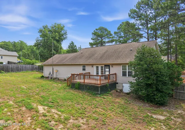 Photo 5 of Single family home for sale at 612 Seymour St, Aberdeen, NC 28315 | MLS# 100593666 | Listing updated on 2026-08-13