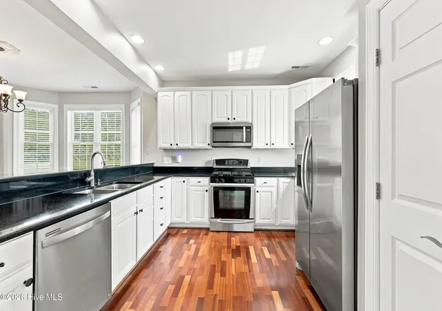 Photo 4 of Townhouse for sale at 531 Watercrest Cir, Elizabeth City, NC 27909 | MLS# 100596471 | Listing updated on 2026-09-15