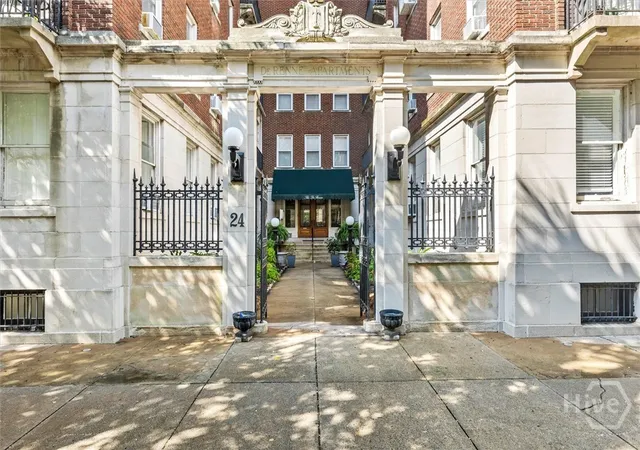 Homes for sale in Savannah, GA | 24 E Liberty St #42, Savannah, GA 31401 | MLS# SA344173