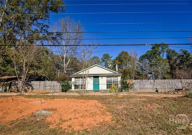 Photo 2 of Single family home for sale at 12462 Brown Brg Rd, Covington, GA 30016 | MLS# CL357523 | Listing updated on 2026-08-28