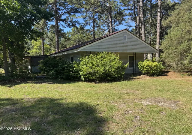 Photo 2 of Single family home for sale at 1195 Airport Rd, Carthage, NC 28327 | MLS# 100580392 | Listing updated on 2026-07-13