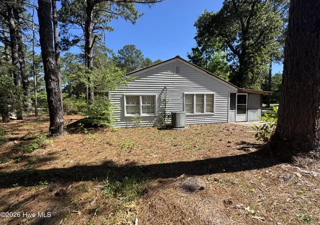 Photo 23 of Single family home for sale at 1195 Airport Rd, Carthage, NC 28327 | MLS# 100580392 | Listing updated on 2026-07-13