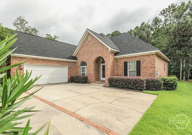 Photo 1 of Single family home for sale at 316 Brown Thrush Rd, Savannah, GA 31419 | MLS# SA358032 | Listing updated on 2026-07-29