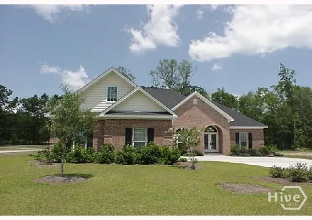 Photo 3 of Single family home for sale at 316 Brown Thrush Rd, Savannah, GA 31419 | MLS# SA358032 | Listing updated on 2026-07-29