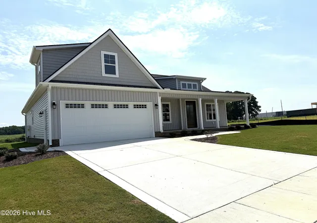 Photo 3 of Single family home for sale at 4516 Fairhaven Dr W, Wilson, NC 27893 | MLS# 100596294 | Listing updated on 2026-08-18