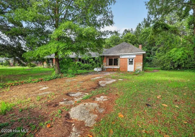 1st image of 8514 Main St, Vanceboro, NC 28586 | MLS# 100586025