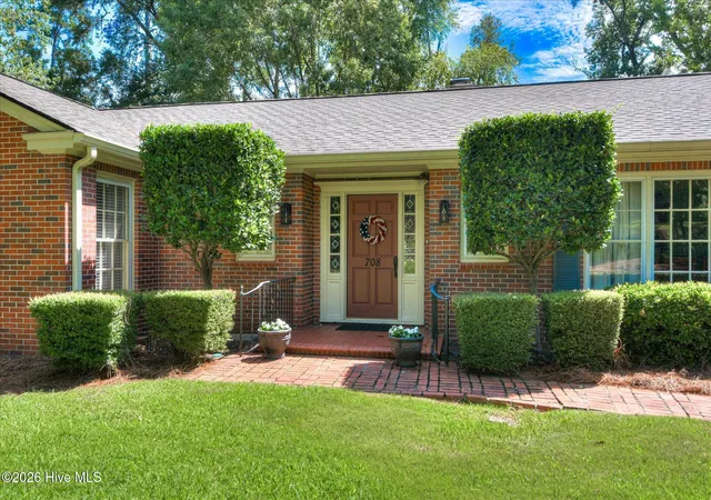 3rd image of 708 Oberlin Rd, Augusta, GA 30909 | MLS# 100587352